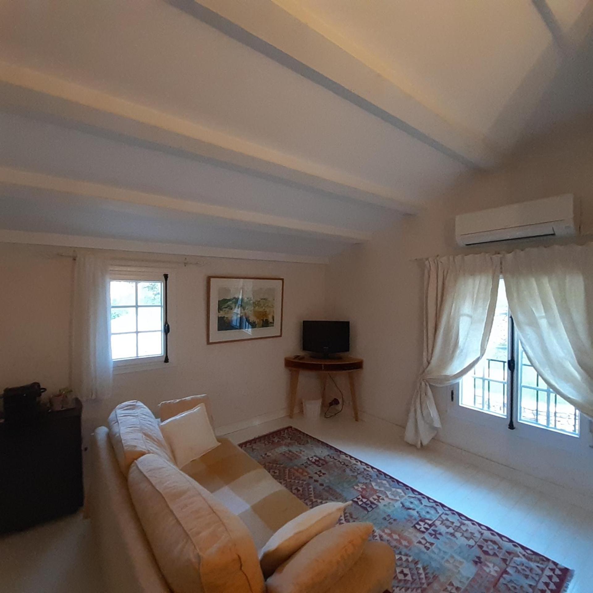 Mas Lei Bancau Bed & Breakfast Le Beausset Luaran gambar